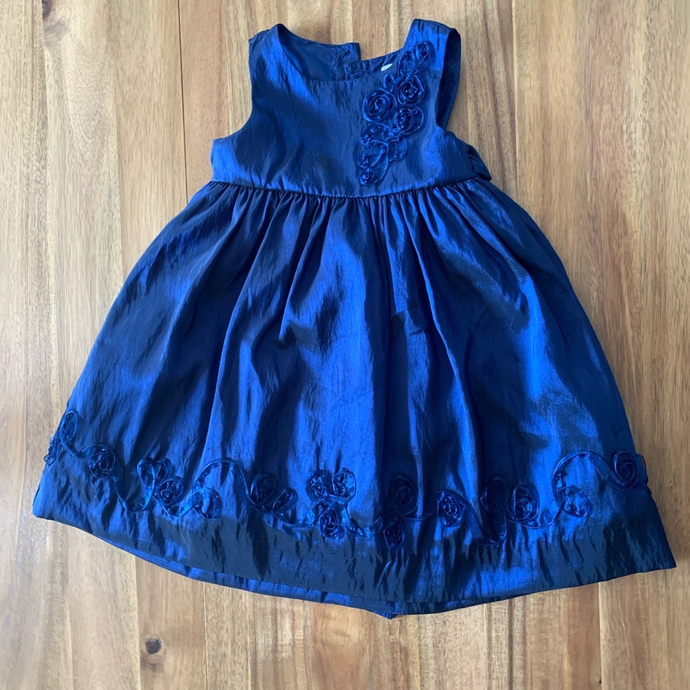 Beautiful girls dress!